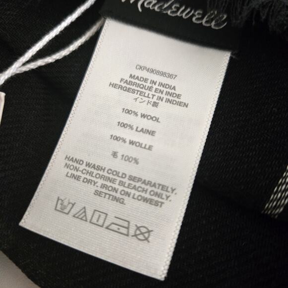 New Madewell Black Windowpane 100% Wool Scarf - Picture 8 of 8